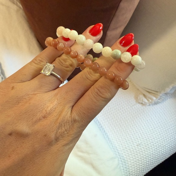 Elegant Beaded Bracelet Set - Peach and White Crystal - Picture 2 of 2